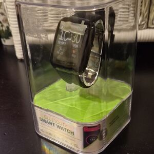 Bluetooth Smart Watch - Black